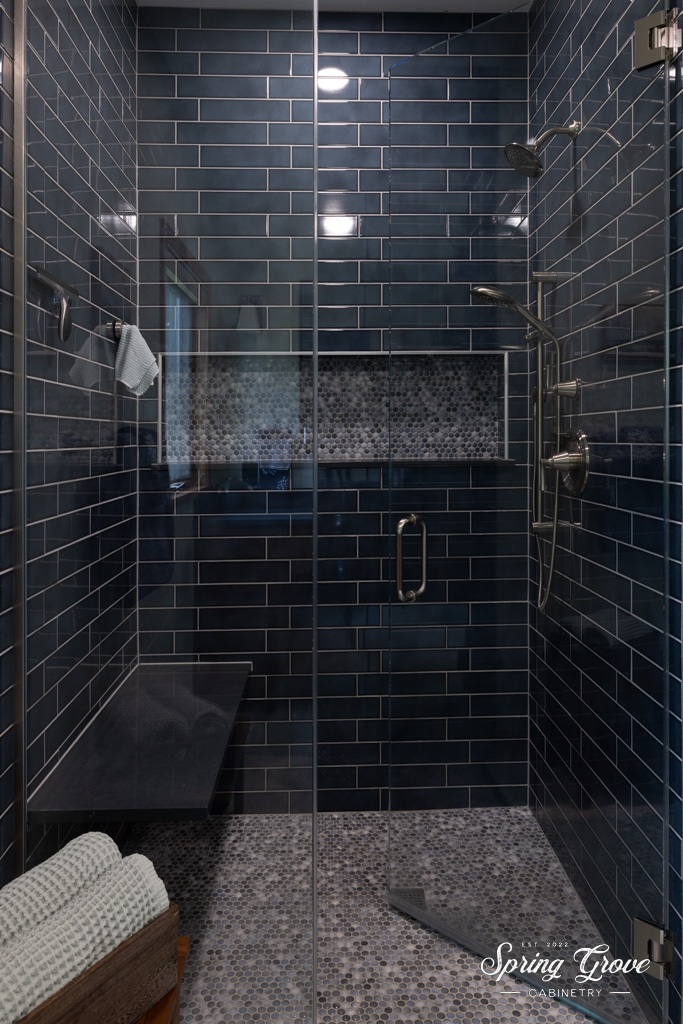 That is some nice tile work.That is some nice tile work.